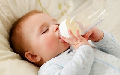 Cấm tiếp thị sữa cho trẻ dưới 6 tháng tuổi